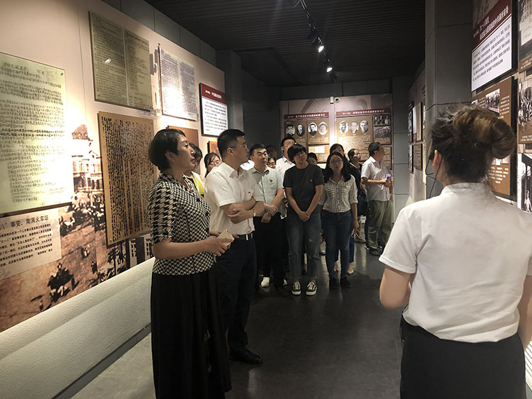 DB���ˡ�(�й���)�ٷ���վ