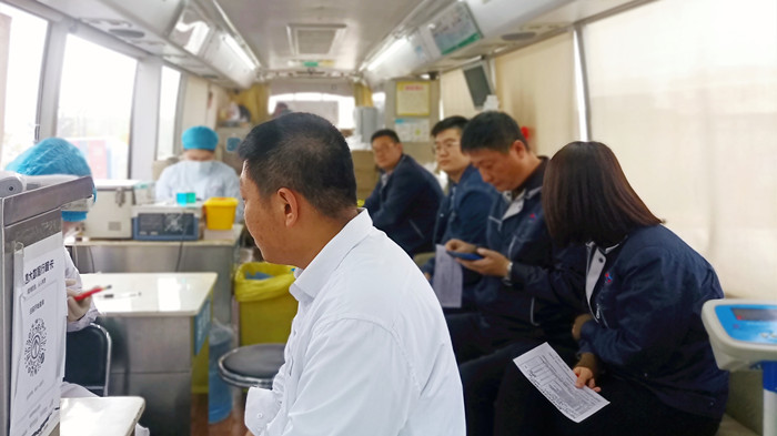 ����DB�����콢��ҵ������֯Ա����չ������Ѫ�������ġ��޳���Ѫ�˶�