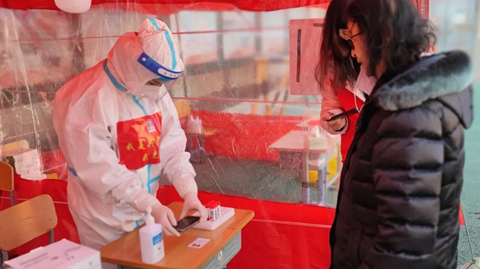 ����Ϊ�� ���߶���  ����DB�����콢��ҵ�������ж�