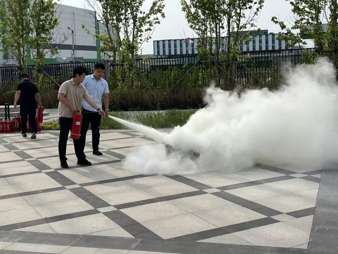 DB���ˡ�(�й���)�ٷ���վ